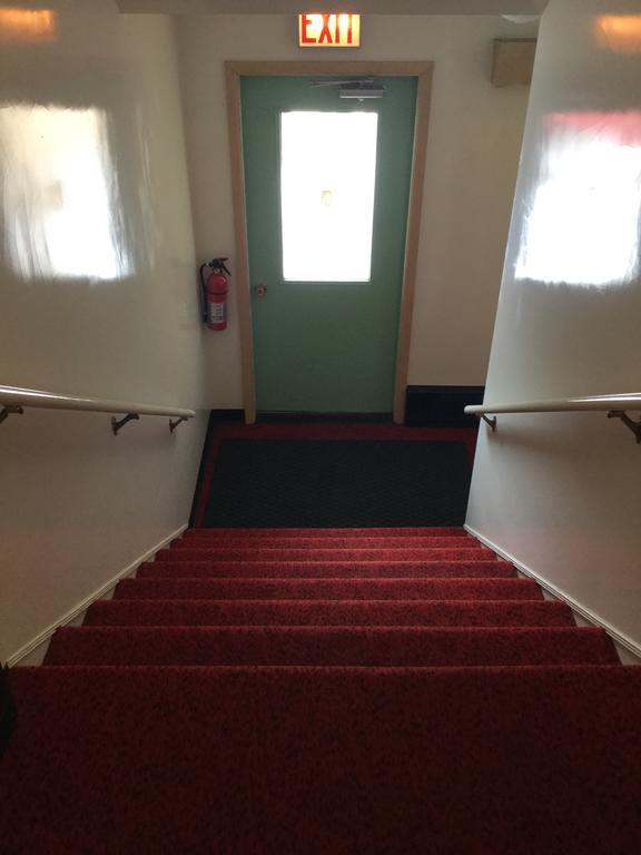 Cedars Motel Ironwood Extérieur photo