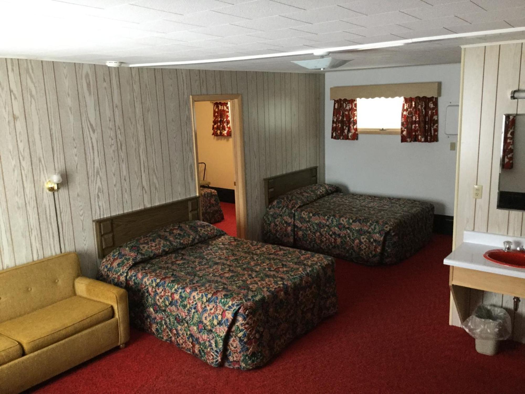 Cedars Motel Ironwood Extérieur photo