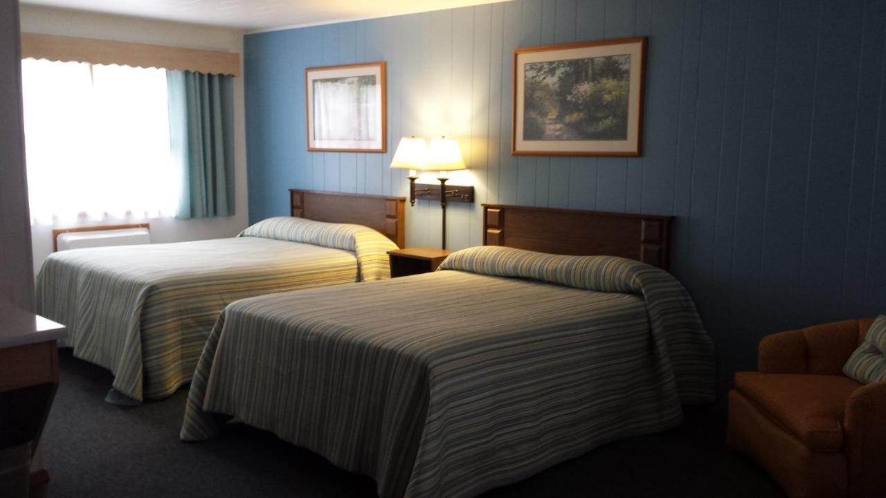 Cedars Motel Ironwood Extérieur photo